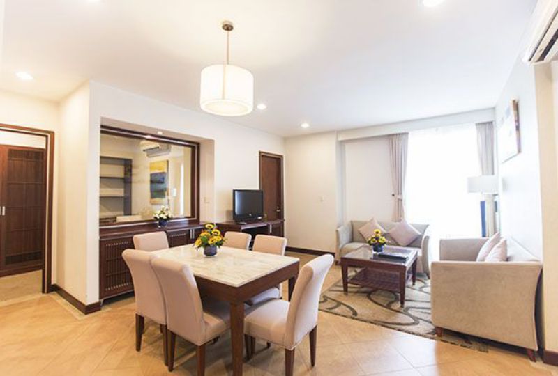 Nice serviced apartment for rent in Binh Thanh dist Nguyen Cuu Van street