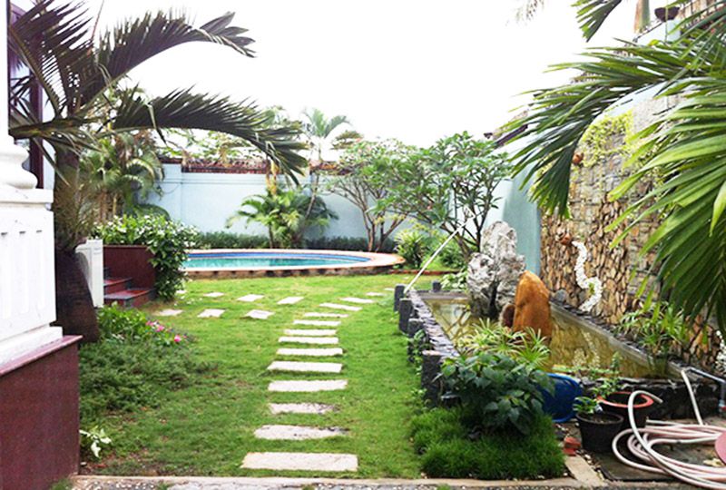 Nice villa for rent on Nguyen U Di street Thao Dien Ward District 2 .