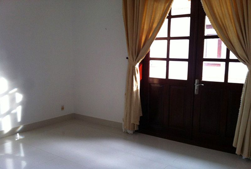 Nice villa for rent on Nguyen U Di street Thao Dien Ward District 2 .