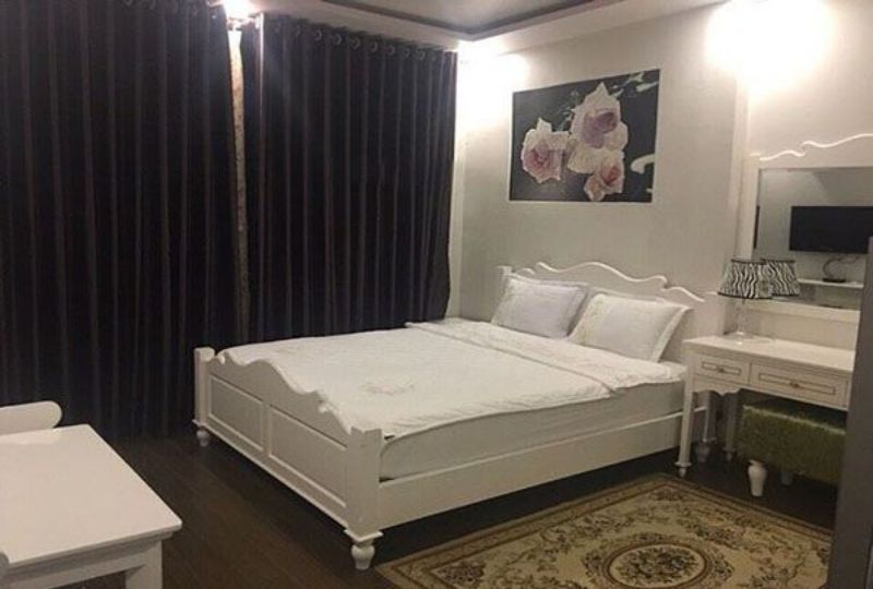 Modern building for rent in city center near Ben Thanh market - District 1