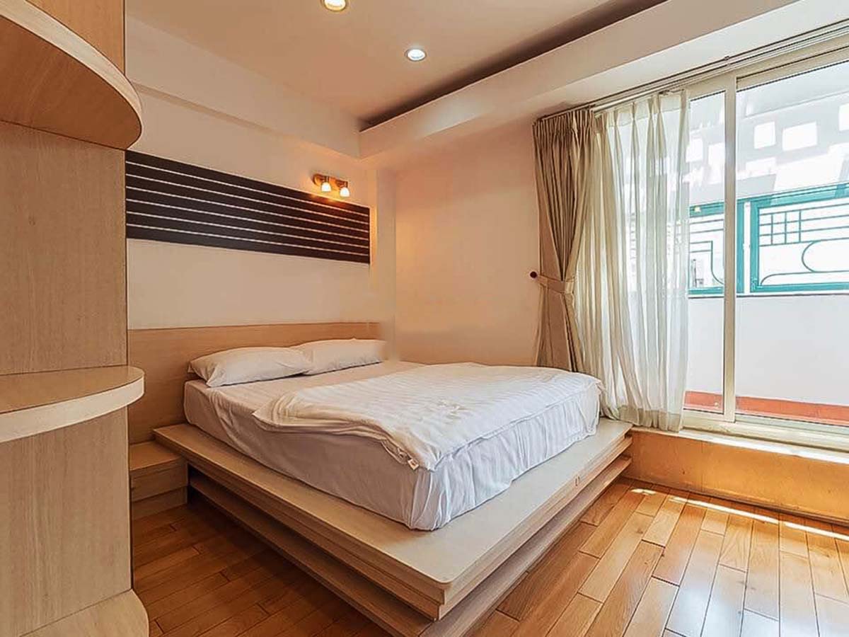 Airy serviced apartment for rent in Phan Xich Long street Phu Nhuan Dist
