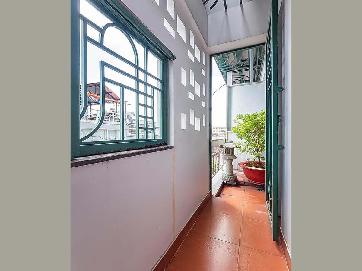 Airy serviced apartment for rent in Phan Xich Long street Phu Nhuan Dist