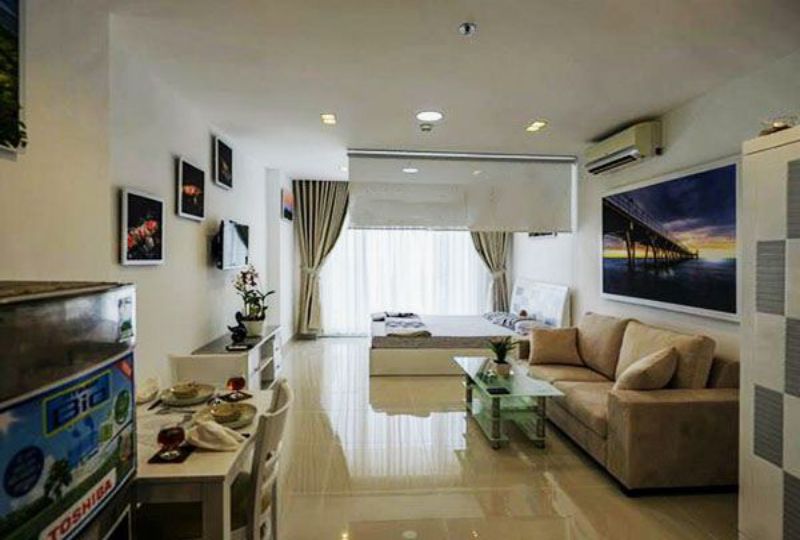 Studio apartment for rent in Saigon, near the airport Sky Center building