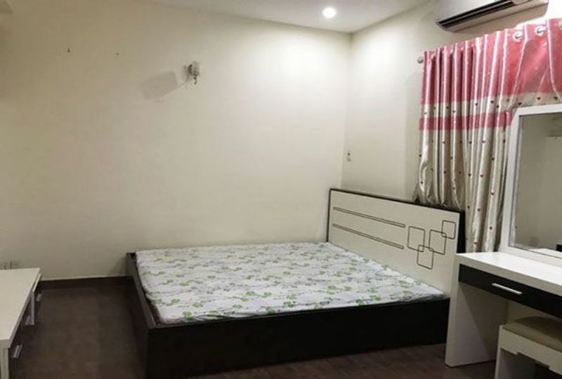 2 bedroom apartment for rent in Binh Thanh dist Pham Viet Chanh building