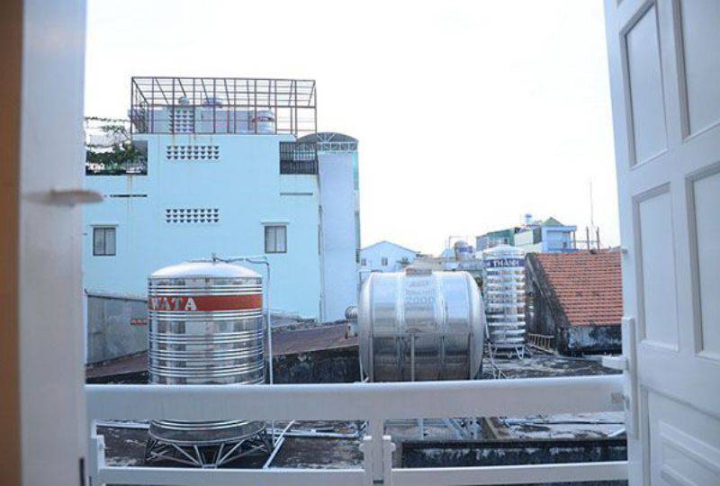 Studio serviced apartment for rent in Ho Chi Minh city Au Duong Lan street