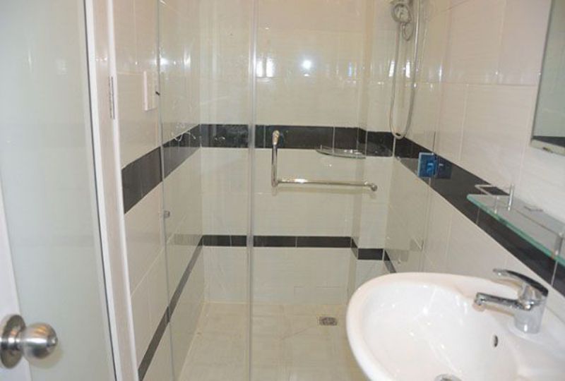 Studio serviced apartment for rent in Ho Chi Minh city Au Duong Lan street