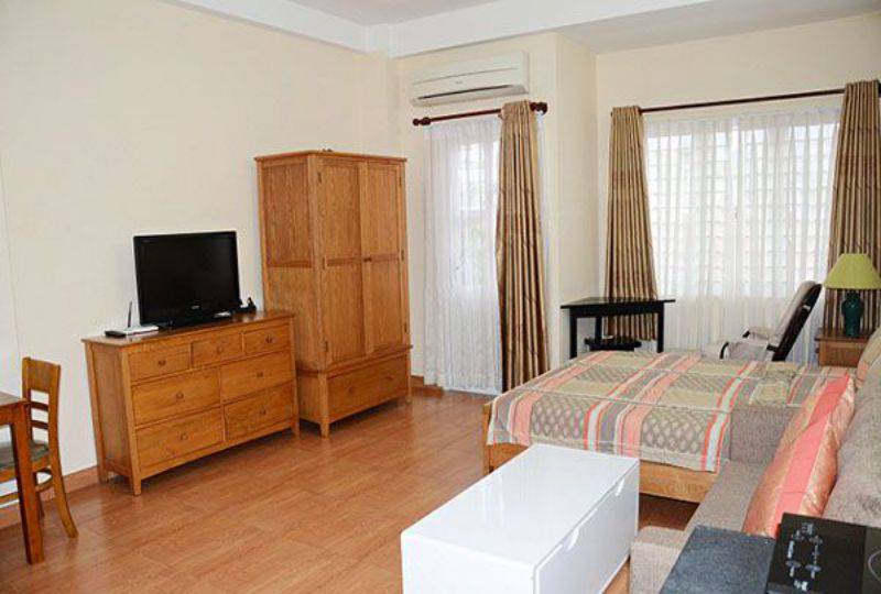 Nice serviced apartment for rent in Saigon city Nguyen Trai street District 1