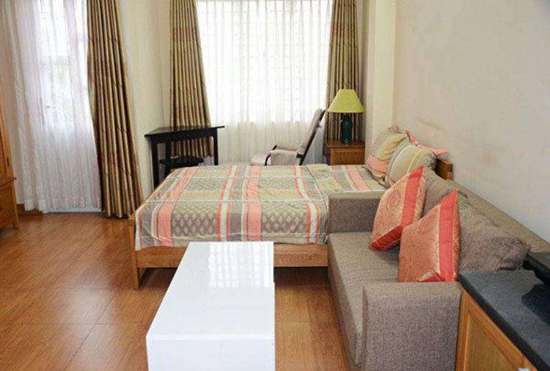 Nice serviced apartment for rent in Saigon city Nguyen Trai street District 1