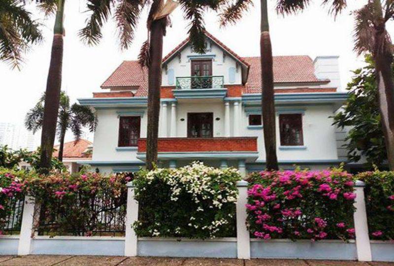 Villa in compound for rent on Tran Nao street Binh An - district 2 HCMC