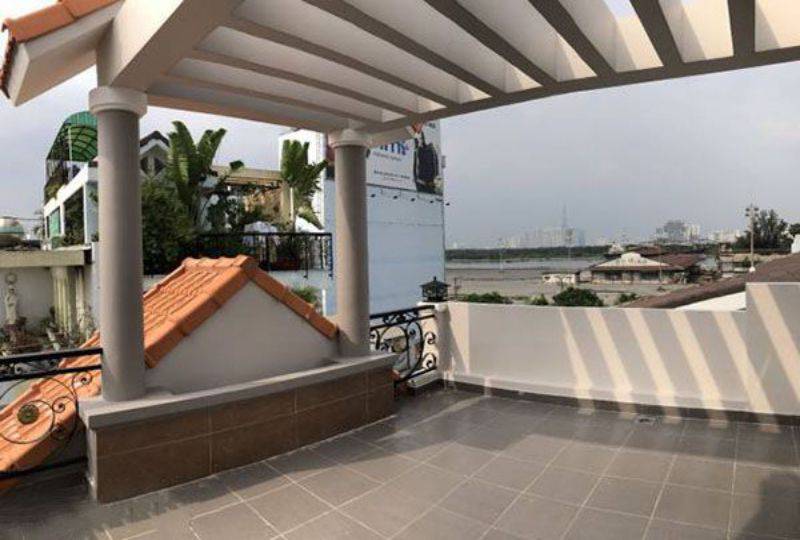 New house for rent in district 4 Ho Chi Minh city Nguyen Tat Thanh street