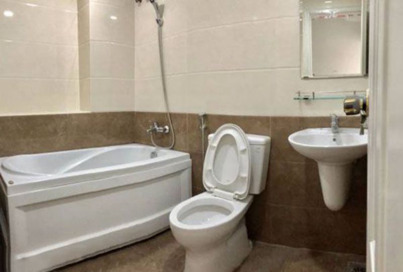 New house for rent in district 4 Ho Chi Minh city Nguyen Tat Thanh street