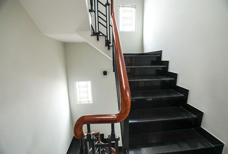 Serviced apartment for lease in Saigon city Le Van Sy street District 3