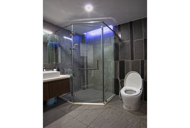 Renting a brandnew serviced apartment in District 1 DaKao area Saigon