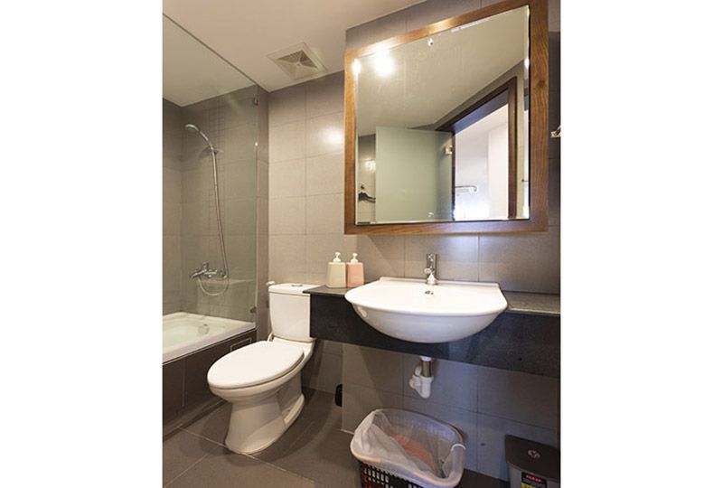 1 bedroom serviced apartment for rent on Thach Thi Thanh street Tan Dinh
