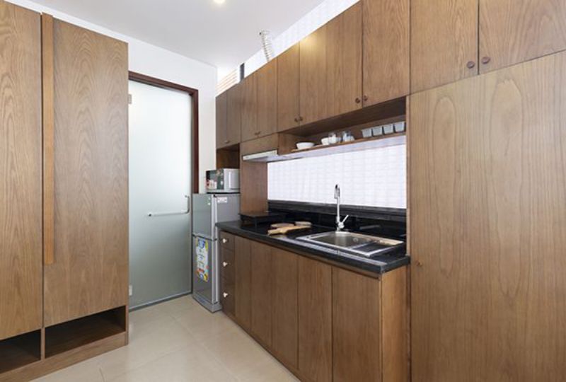 Cozy studio serviced apartment for rent near Le Van Tam park District 1
