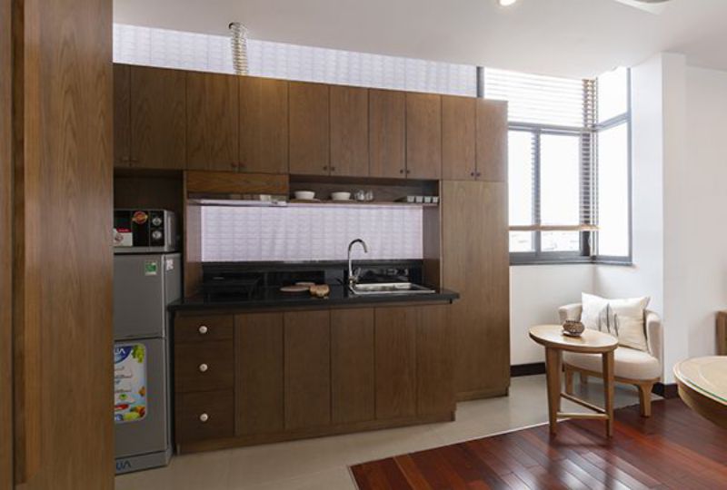 Cozy studio serviced apartment for rent near Le Van Tam park District 1