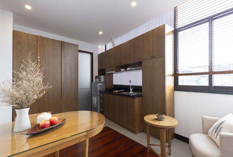 Cozy studio serviced apartment for rent near Le Van Tam park District 1