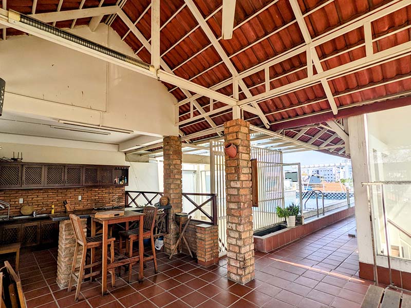 New-style serviced apartment for lease on Hoang Dieu street Ho Chi Minh