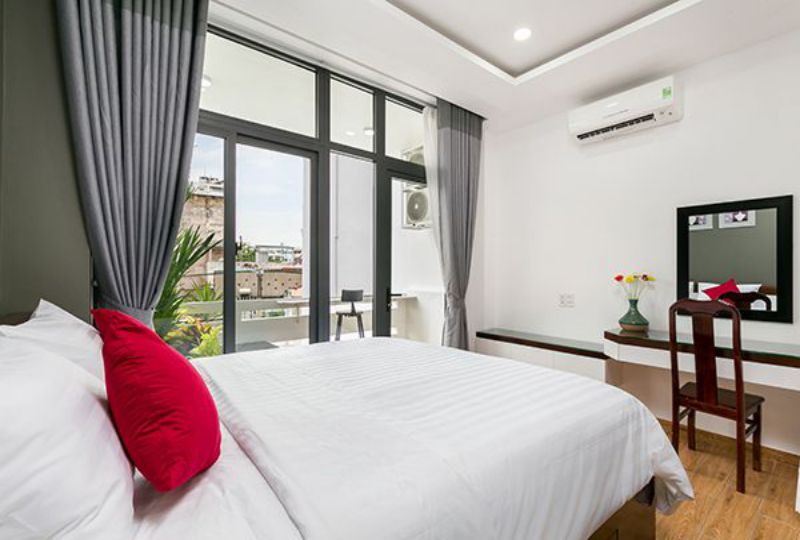 New serviced apartment on Le Van Sy street Tan Binh district for rent