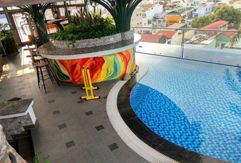 Bright studio serviced apartment for rent on Cao Thang street District 3