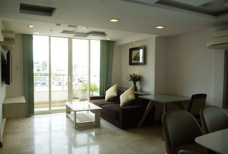 Bright serviced apartment for rent on Nam Ki Khoi Nghia street District 3