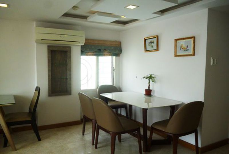 Bright serviced apartment for rent on Nam Ki Khoi Nghia street District 3
