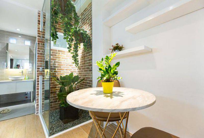 Nice serviced apartment for lease in Saigon city center Ho Hao Hon street