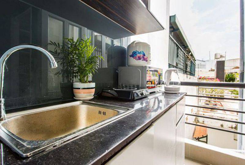 Cozy serviced apartment for lease on Hau Giang street Tan Binh Dist