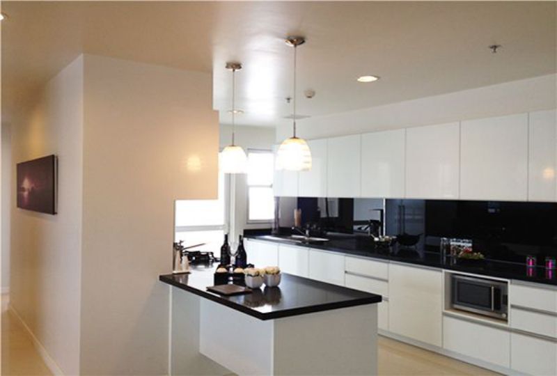 Two bedroom apartment on Sunrise City North for rent in District 7