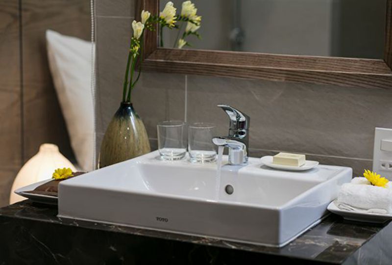 Cozy serviced apartment for lease on Pham Viet Chanh st Binh Thanh dist