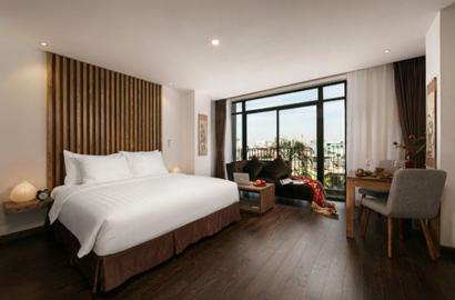 Bright serviced apartment on Pham Viet Chanh street Binh Thanh for lease