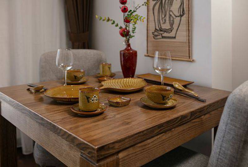 Bright serviced apartment on Pham Viet Chanh street Binh Thanh for lease