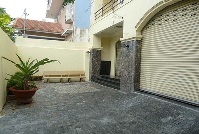 Villa for rent on Nguyen Van Huong street Thao Dien Ward - District 2