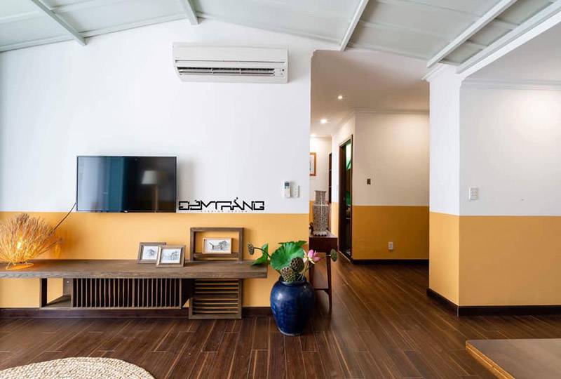 Elegant apartment for rent on Kingston Residence in Phu Nhuan District