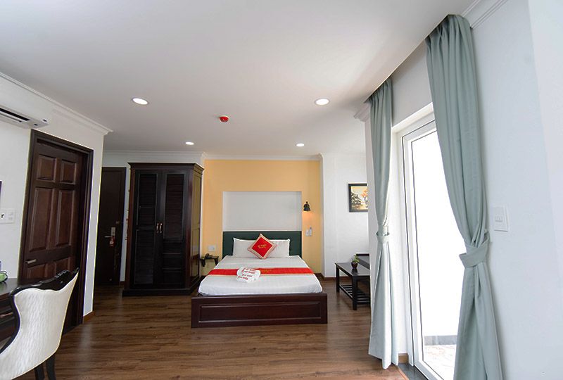 Bright serviced apartment rental in Nguyen Van Troi Street Phu Nhuan dist