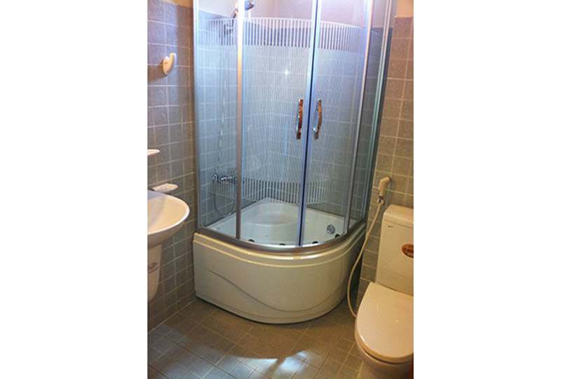 Serviced apartment for rent on Truong Son street - Tan Binh District
