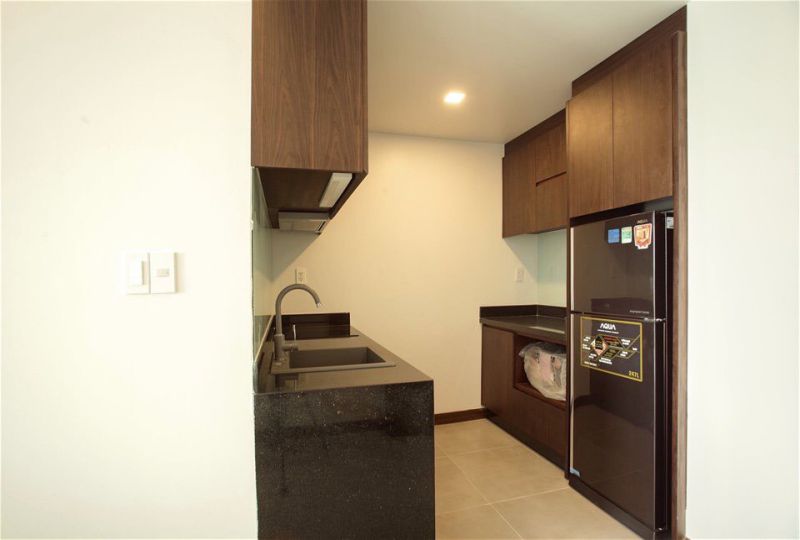 Saigon canal view serviced apartment for rent in District 3