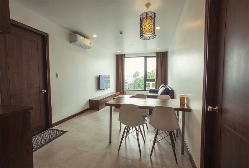 Saigon canal view serviced apartment for rent in District 3