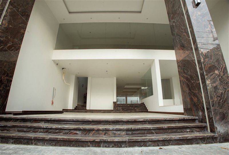 Saigon canal view serviced apartment for rent in District 3