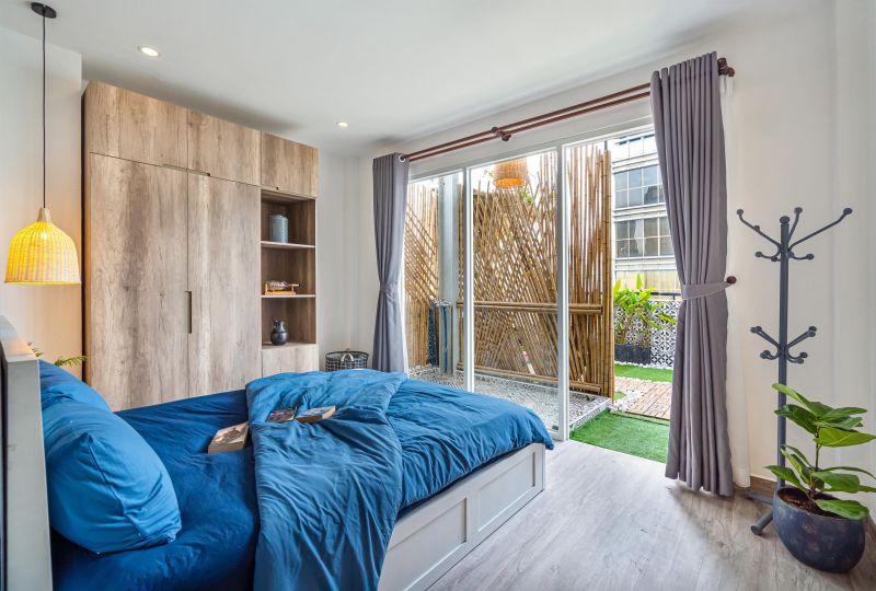 Serviced apartment for rent in District 1 - Fresh style with terrace