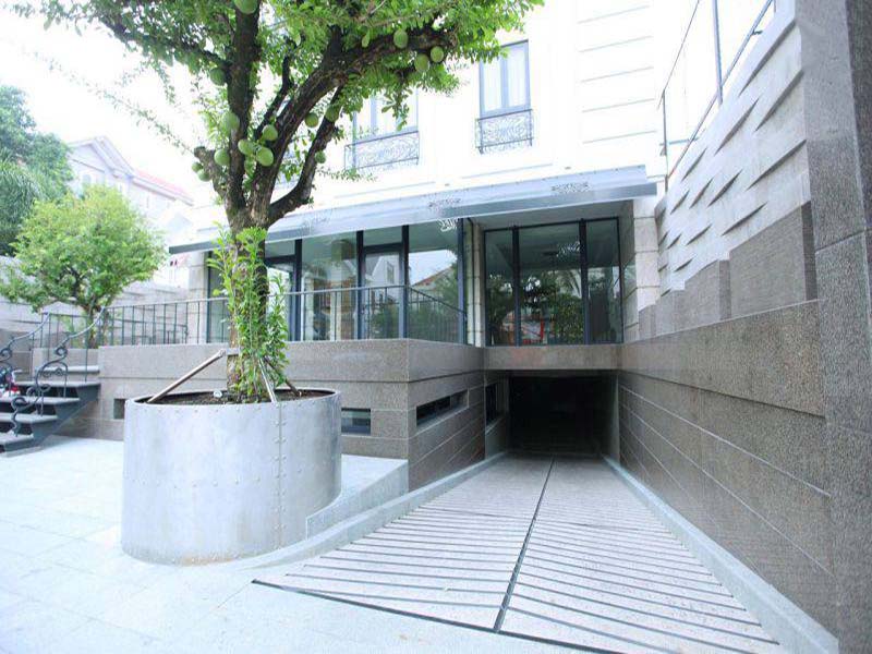 Serviced apartment for rent in Thao Dien area District 2 with swimming pool