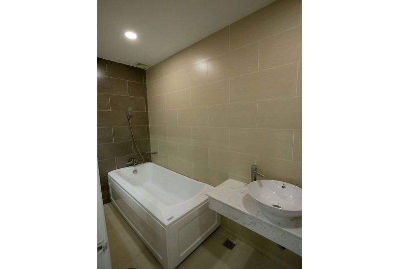 Nice apartment for rent on Pham The Hien St, District 8, Saigon