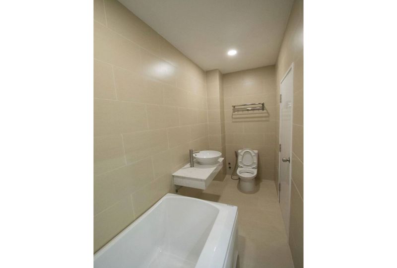 Nice apartment for rent on Pham The Hien St, District 8, Saigon