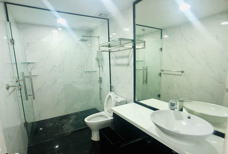 Sgrenting serviced apartment for rent in Phu Nhuan District