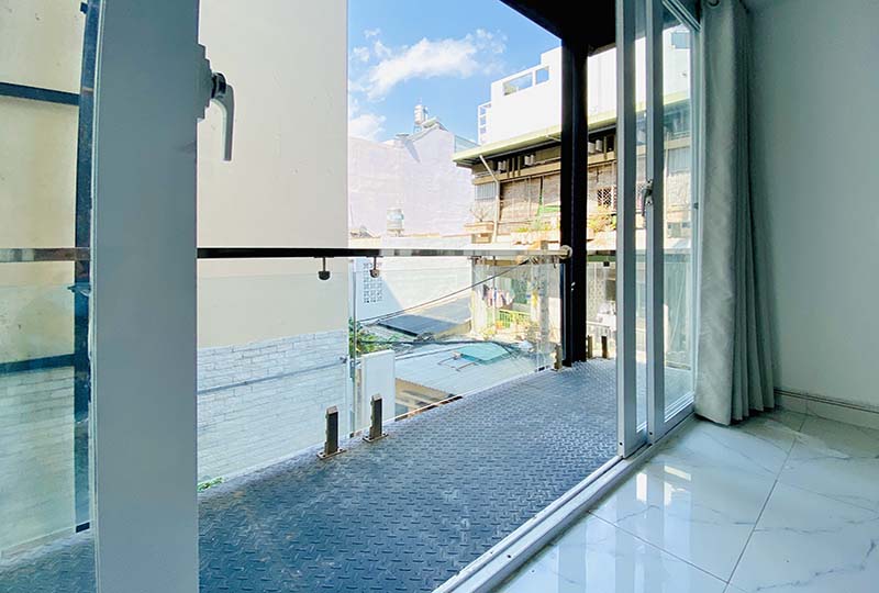 Sgrenting serviced apartment for rent in Phu Nhuan District