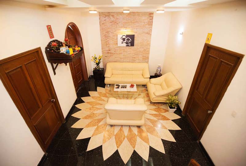 Villa for rent in District 3 Ho Chi Minh City next to District 1
