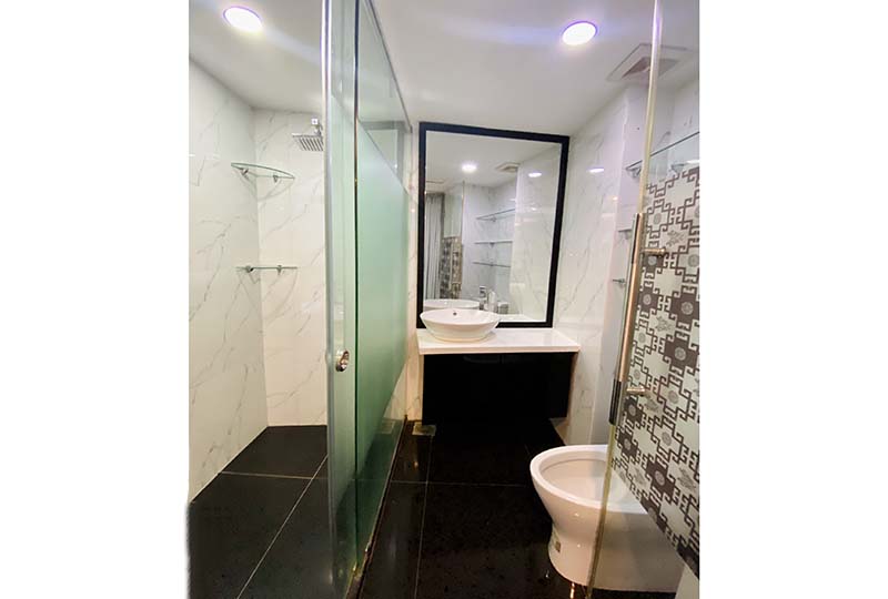 Two bedrooms Sgrenting serviced apartment for rent in Phu Nhuan District