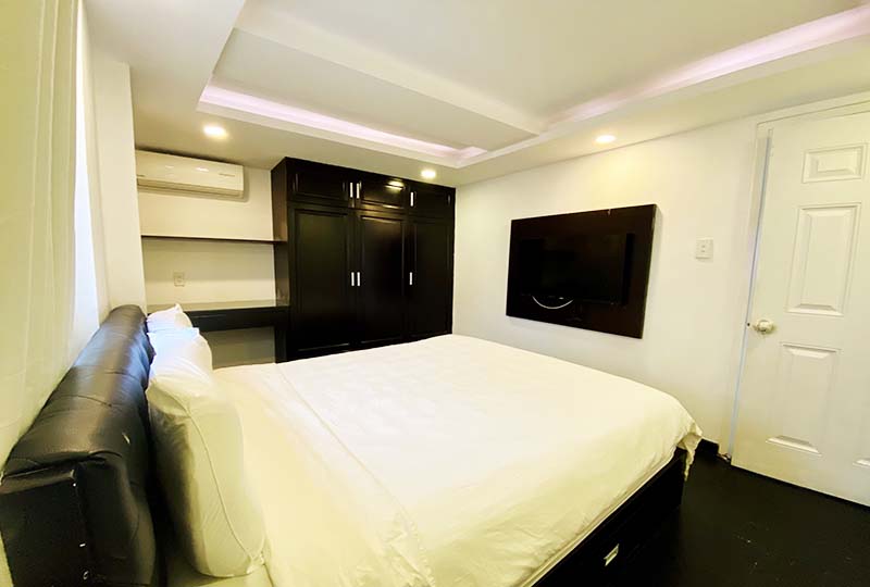 Two bedrooms Sgrenting serviced apartment for rent in Phu Nhuan District