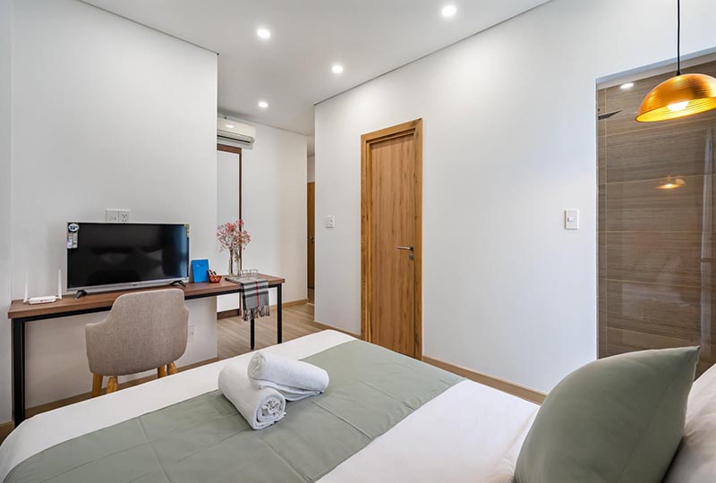 Serviced apartment for rent in District 1 next to Ben Thanh market