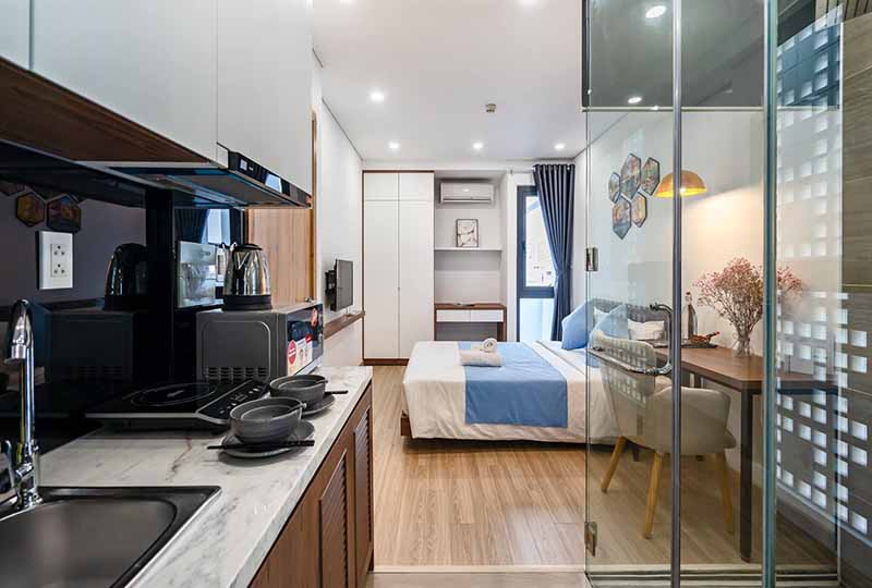 Serviced apartment for rent in District 1 next to Ben Thanh market